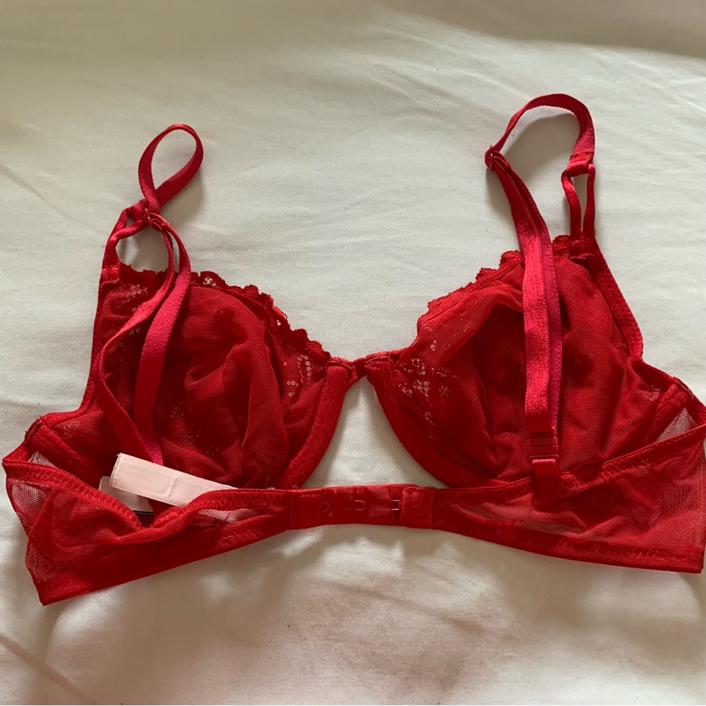 Victoria’s Secret Sexy Tee Unlined Lacie Demi Bra View 2